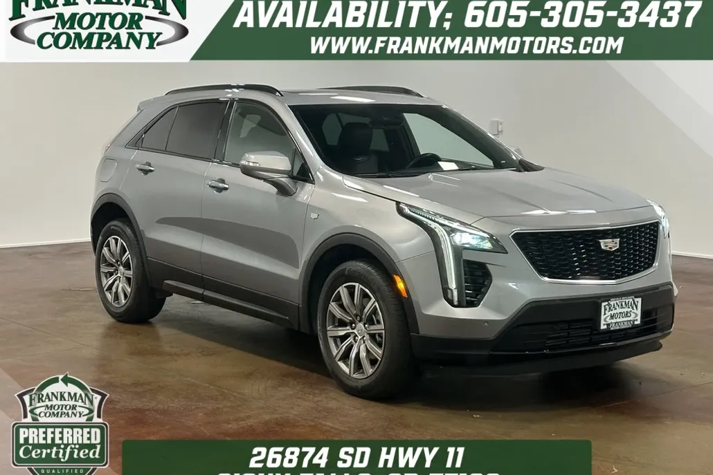 2023 Cadillac XT4 Sport photo 1