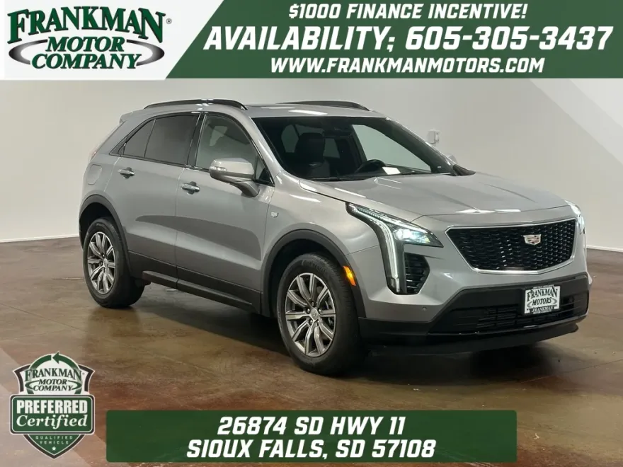 2023 Cadillac XT4 Sport photo 1