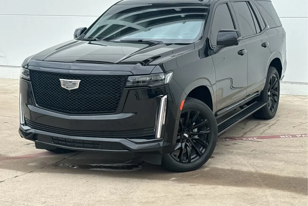 2023 Cadillac Escalade Sport Platinum photo 1