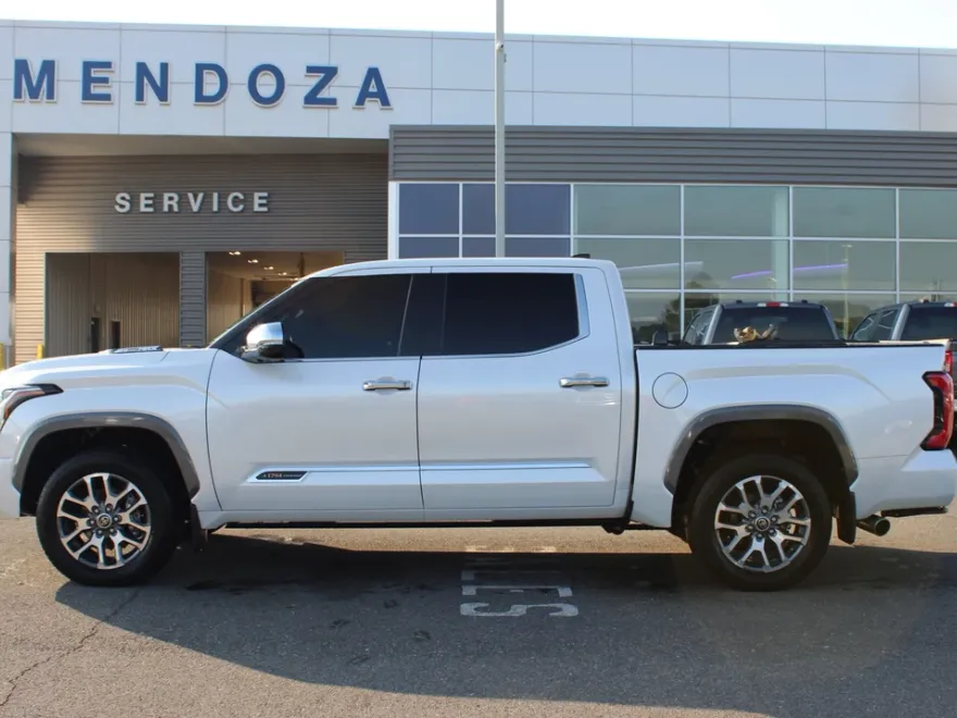 2024 Toyota Tundra 1794 Edition Limited CrewMax photo 1