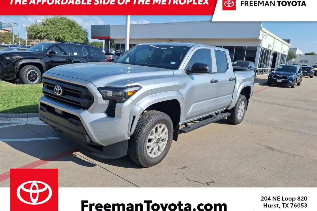 2024 Toyota Tacoma SR photo 1