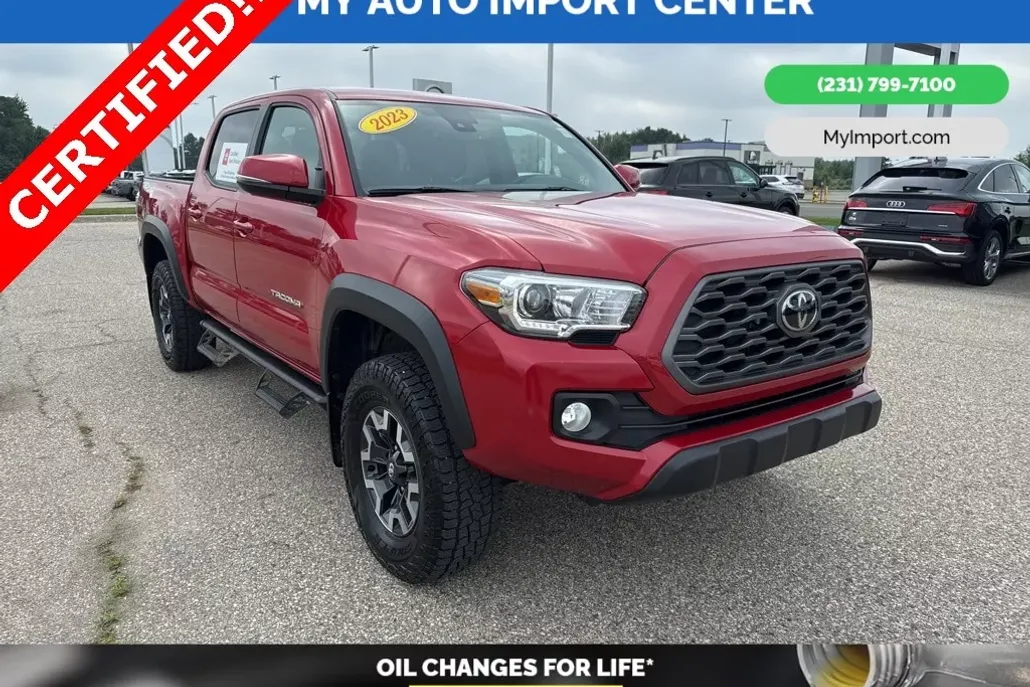 2023 Toyota Tacoma TRD Off-Road photo 1
