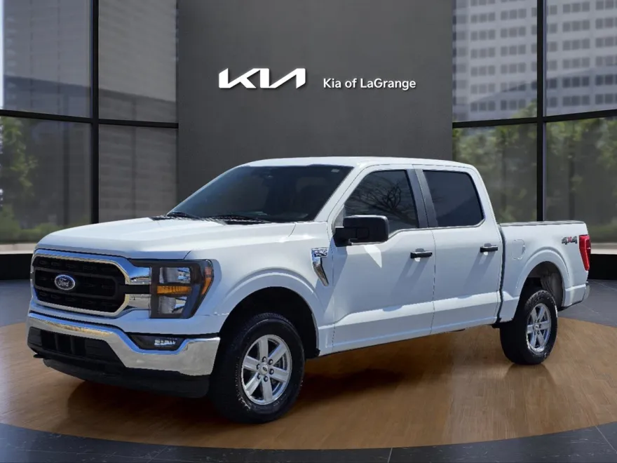 2023 Ford F-150 XLT photo 1