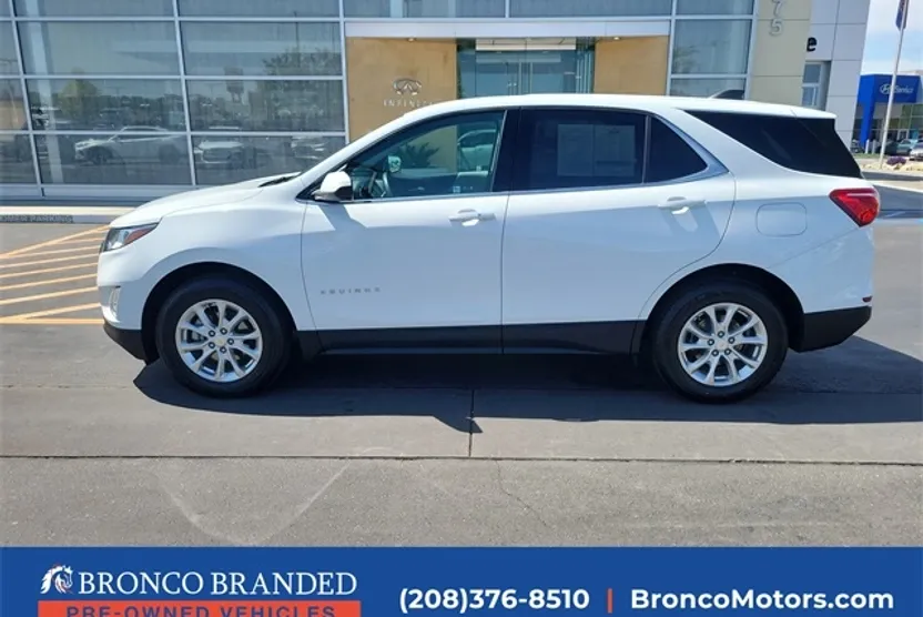 2020 Chevrolet Equinox LT photo 1