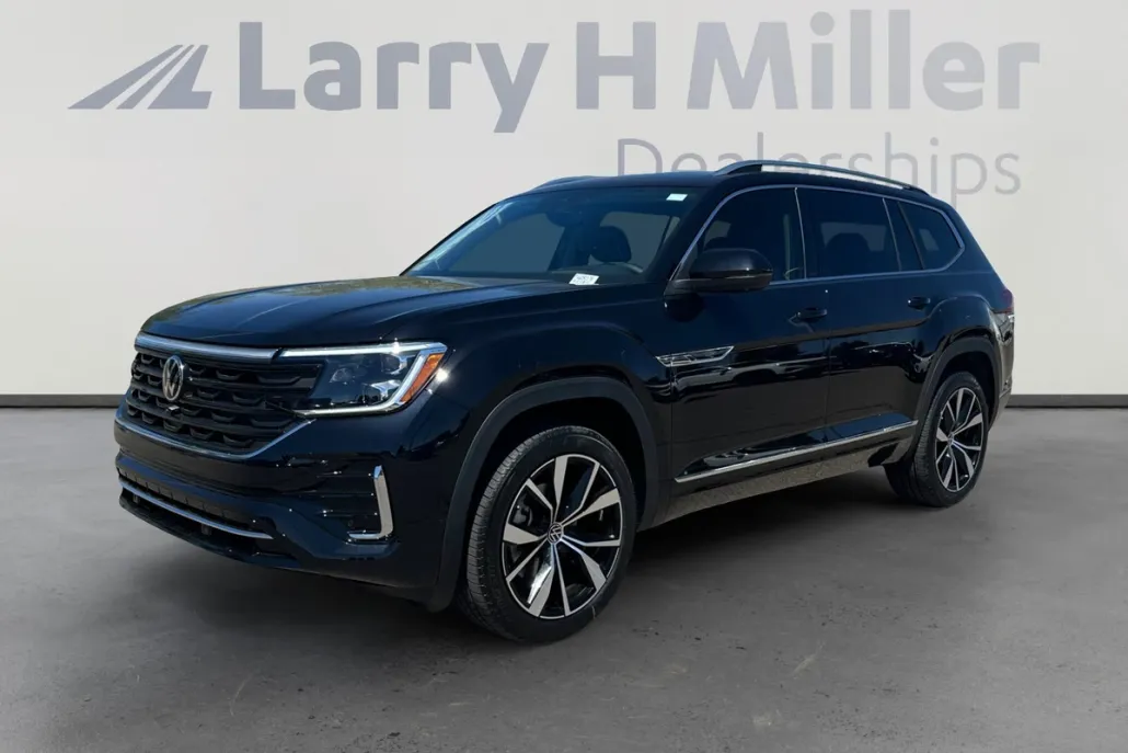 2025 Volkswagen Atlas SEL Premium R-Line photo 1