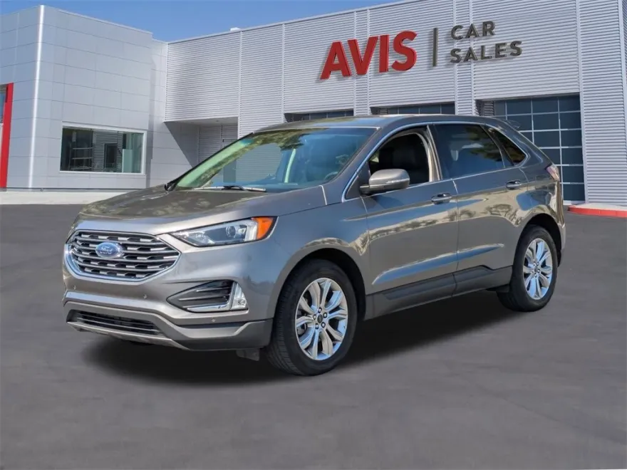 2024 Ford Edge Titanium photo 1