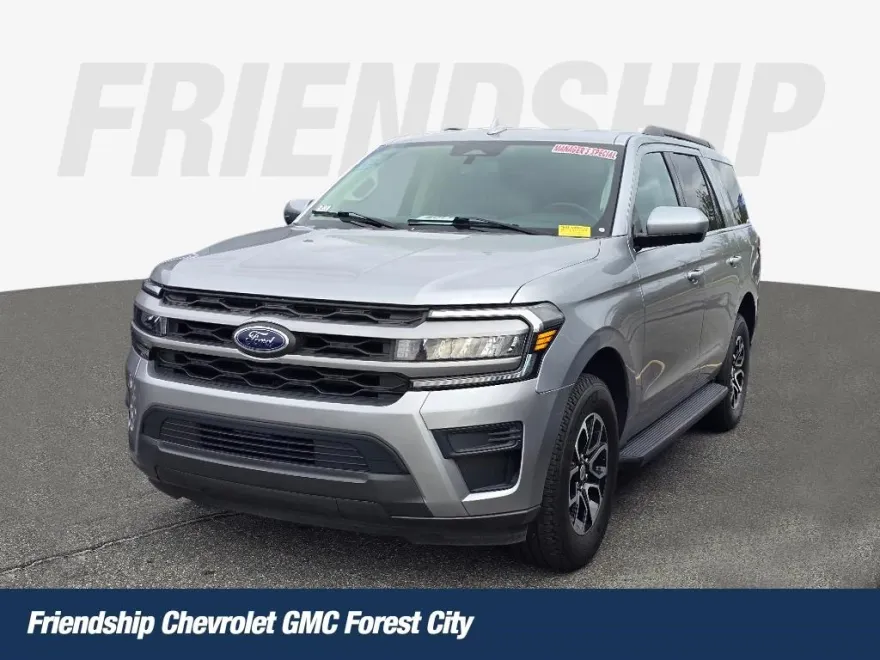 2022 Ford Expedition XLT photo 1