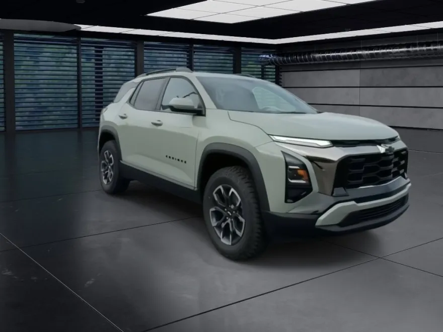 2026 Chevrolet Equinox ACTIV photo 1