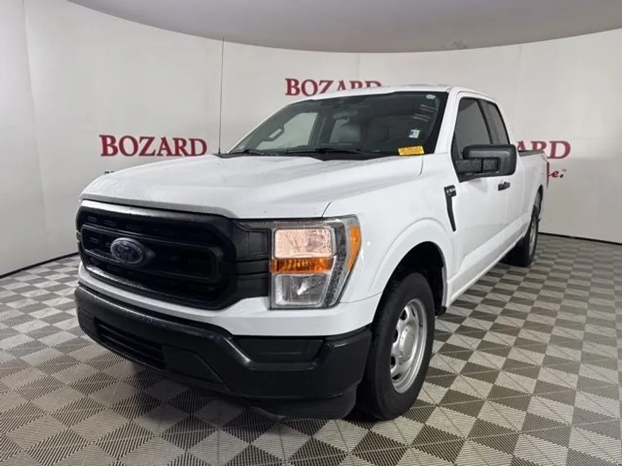 2022 Ford F-150 XL photo 1