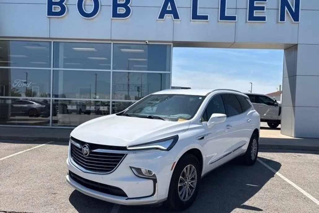2024 Buick Enclave Premium photo 1