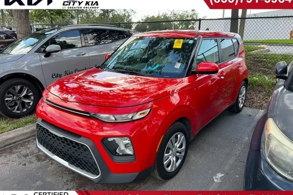 2022 Kia Soul LX S X-Line photo 1