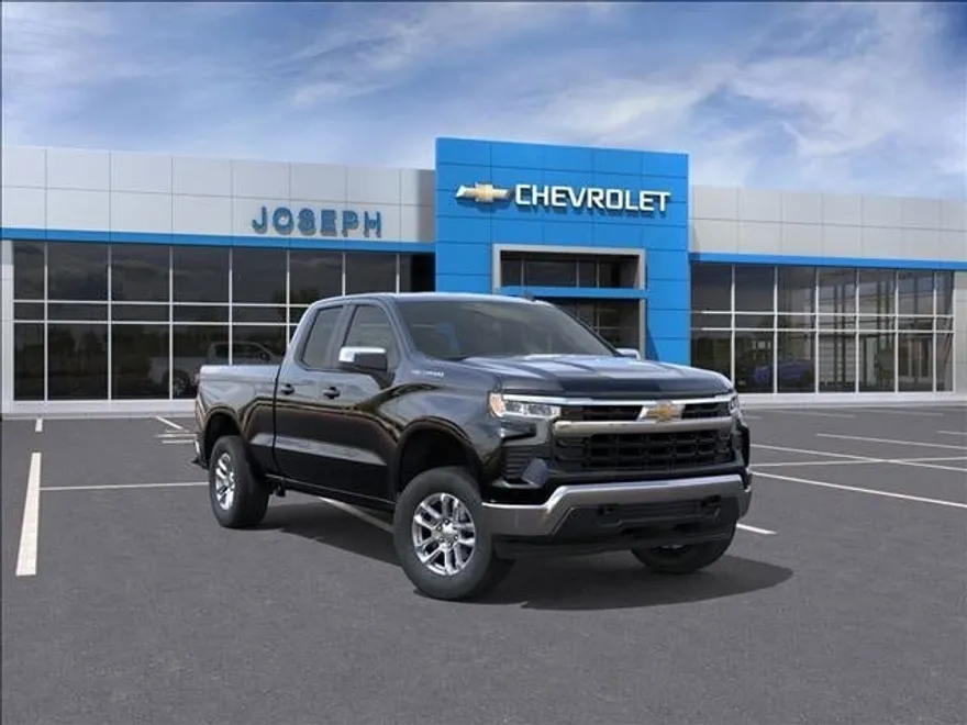 2026 Chevrolet Silverado 1500 LT photo 1