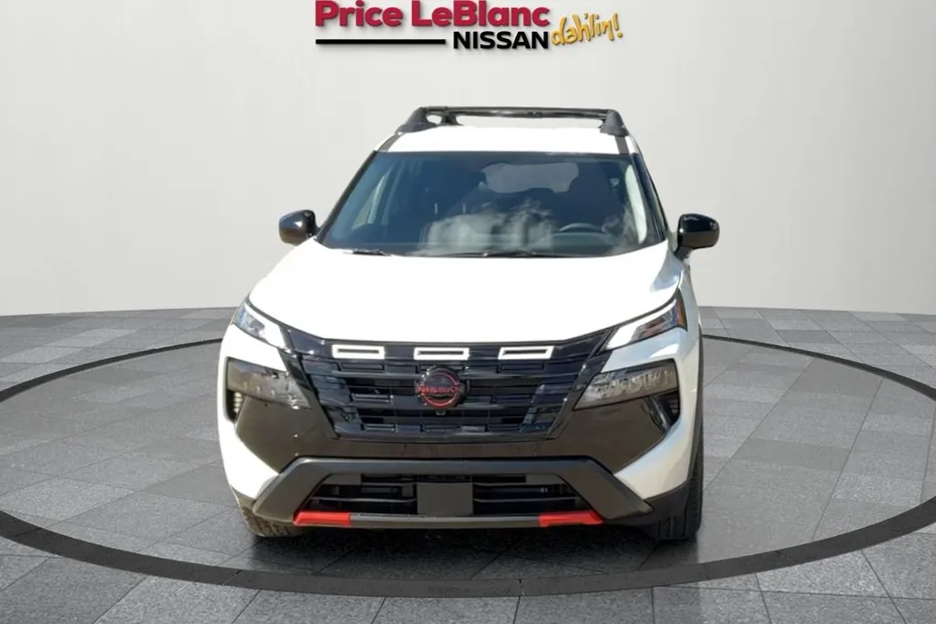 2026 Nissan Rogue SV photo 1