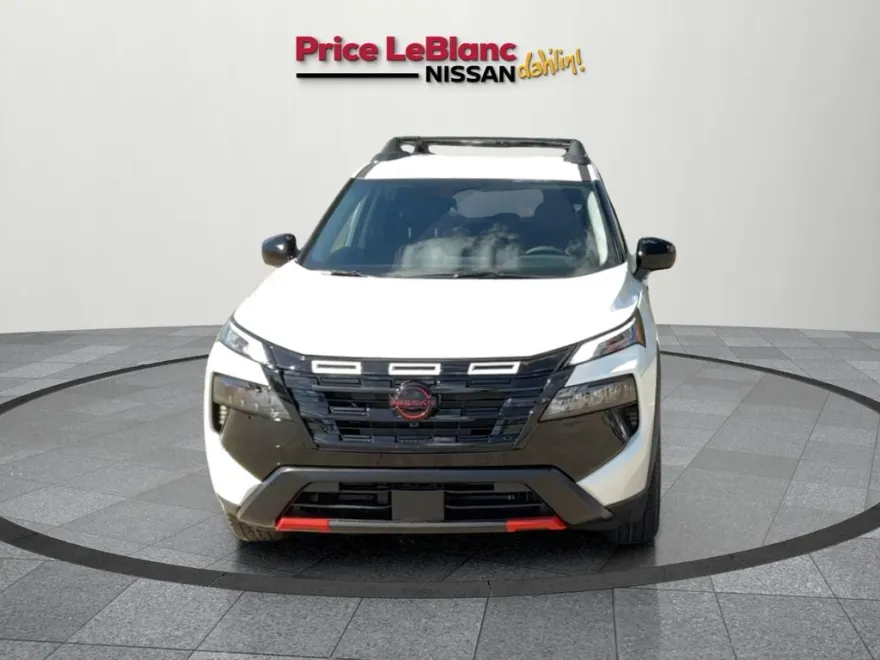 2026 Nissan Rogue SV photo 1