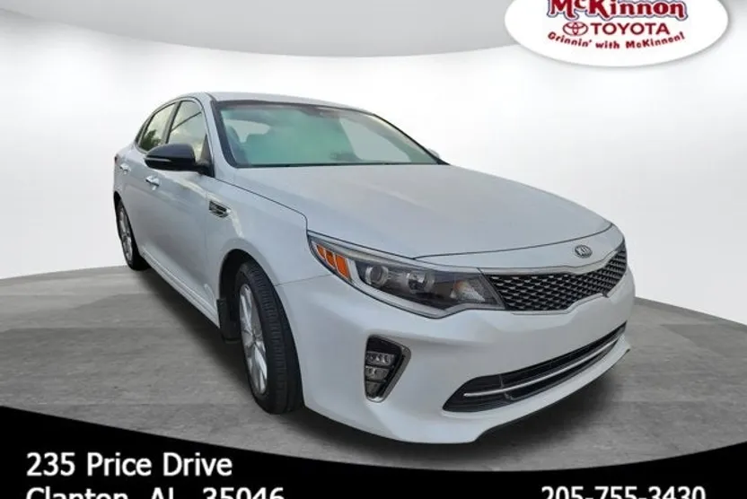 2018 Kia Optima S photo 1