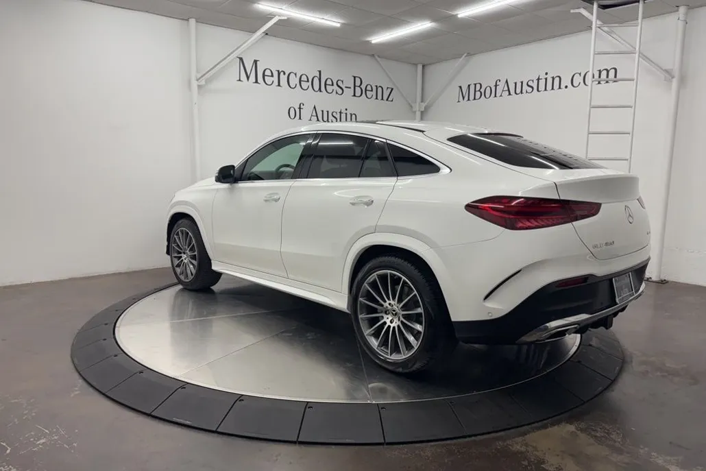 2026 Mercedes Benz GLE 450 4MATIC photo 1