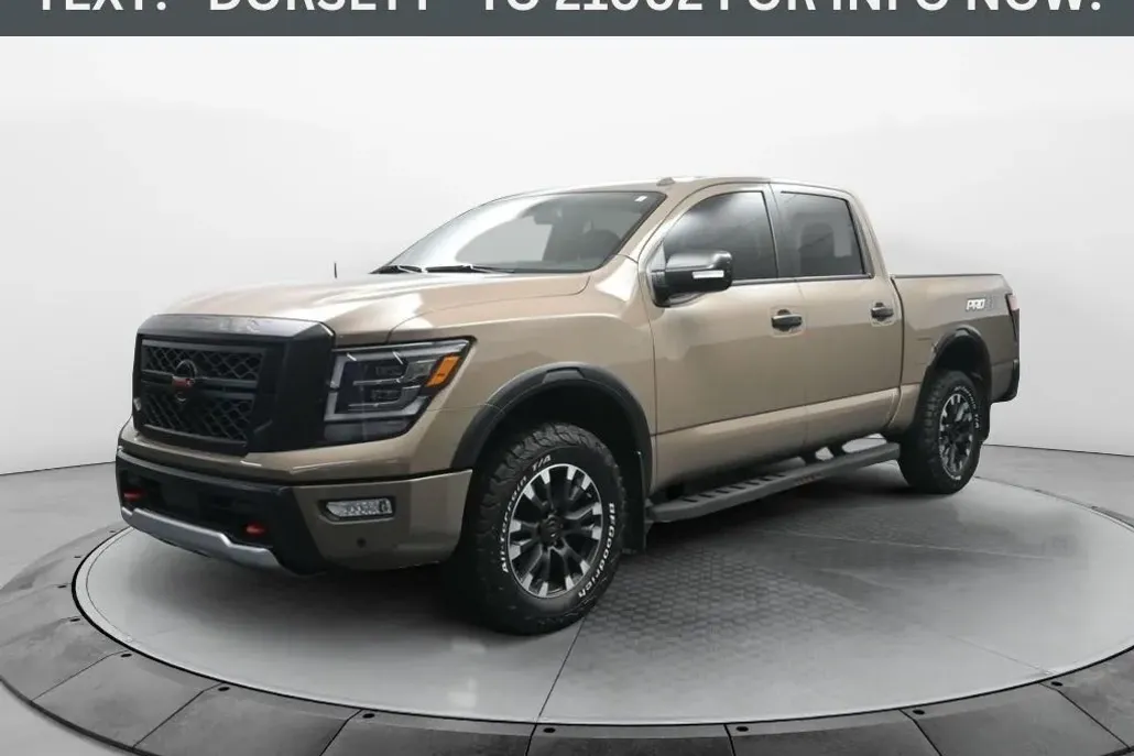 2021 Nissan Titan PRO-4X photo 1