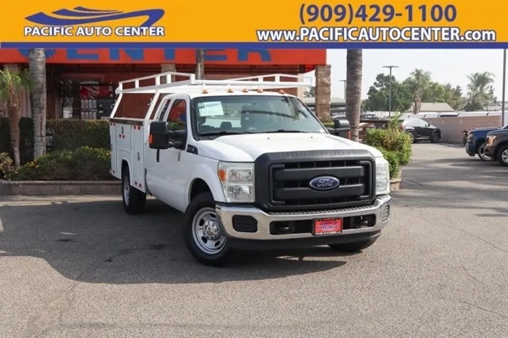 2014 Ford F-350 photo 1