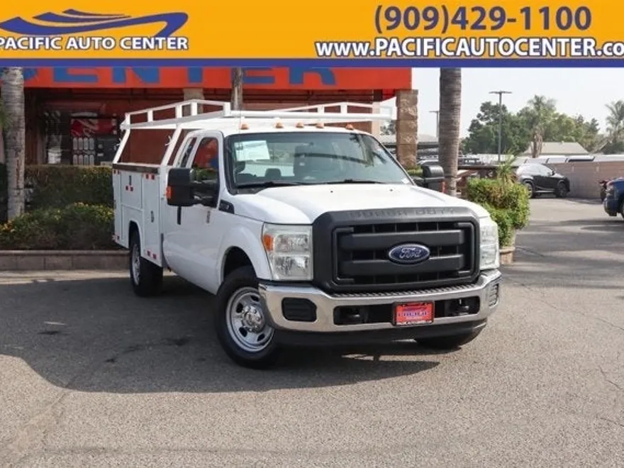 2014 Ford F-350 photo 1