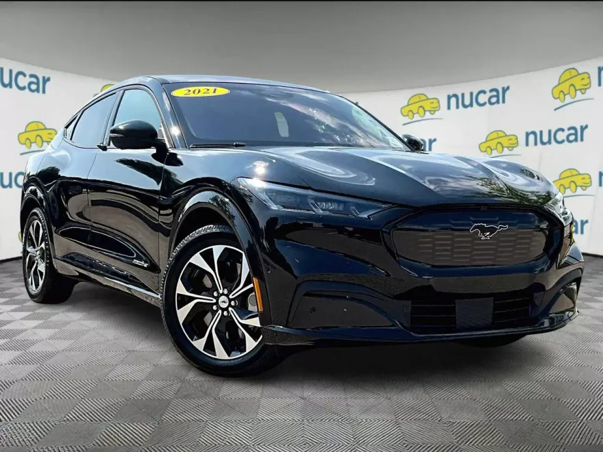 2021 Ford Mustang Mach-E Select photo 1