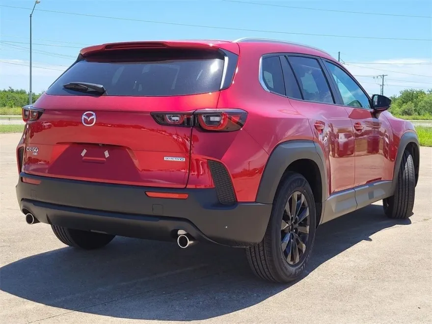 2025 Mazda CX-50 2.5 S Preferred photo 1