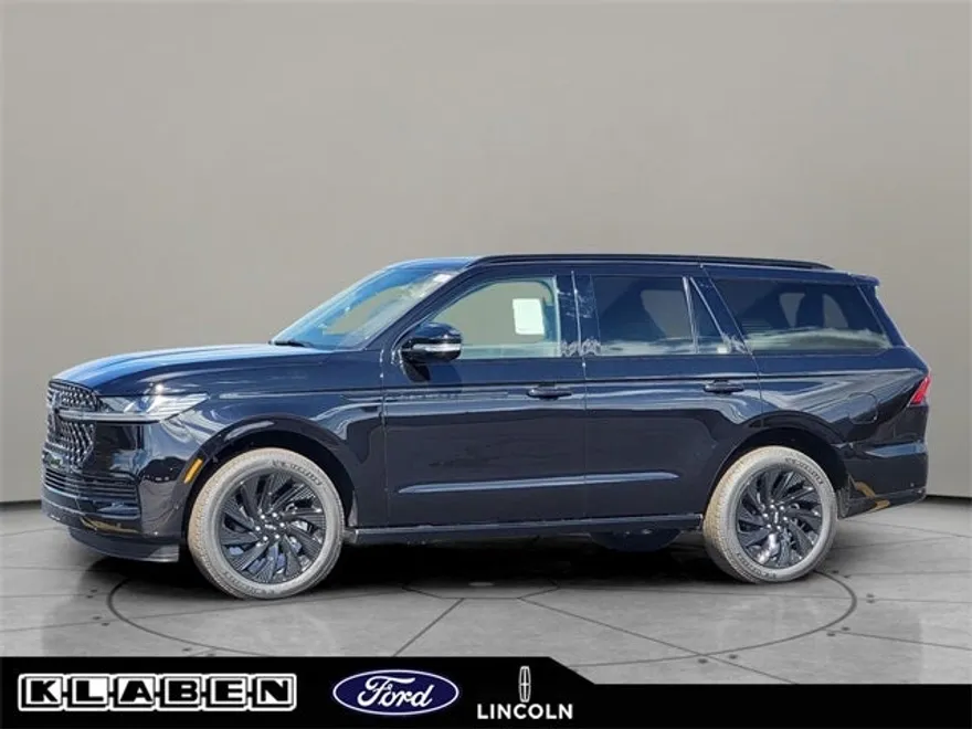 2025 Lincoln Navigator Reserve photo 1