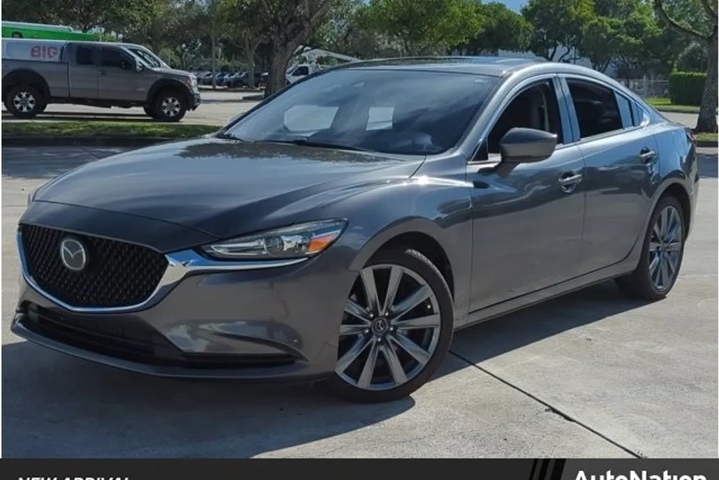 2020 Mazda Mazda6 Grand Touring photo 1