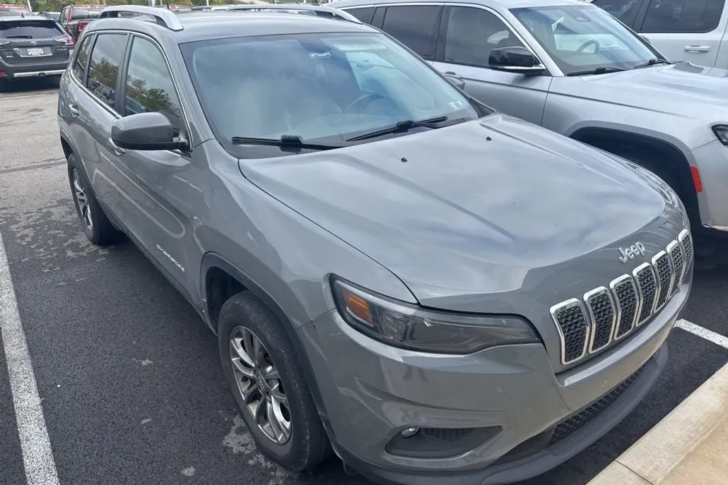 2020 Jeep Cherokee Latitude photo 1