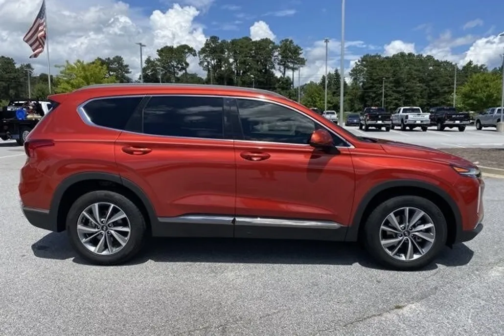 2019 Hyundai Santa Fe SEL Plus photo 1