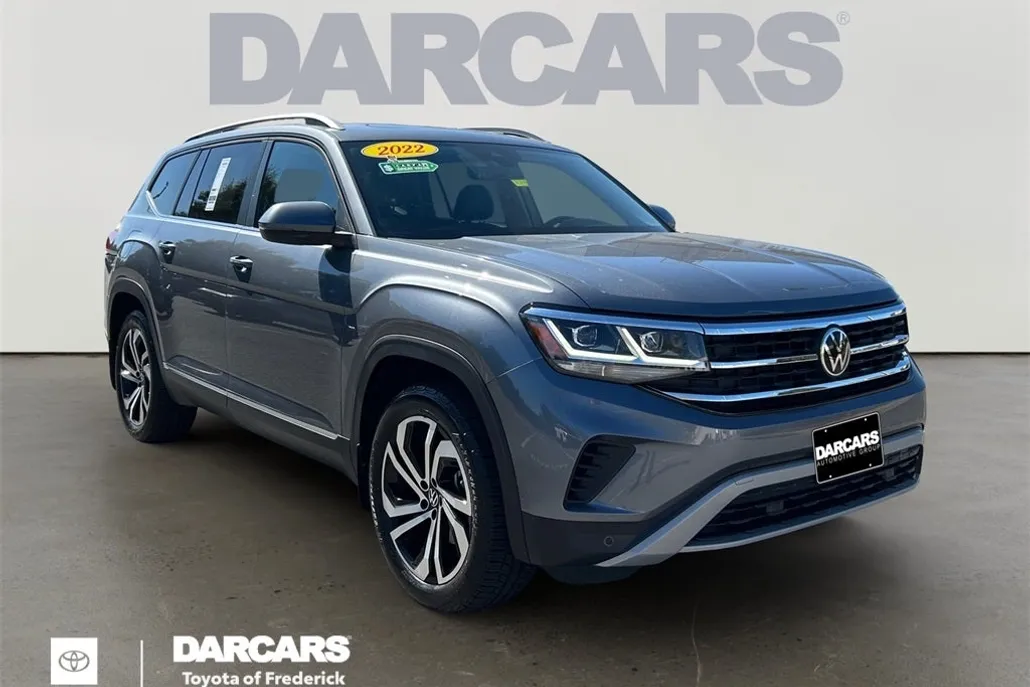 2022 Volkswagen Atlas SEL photo 1
