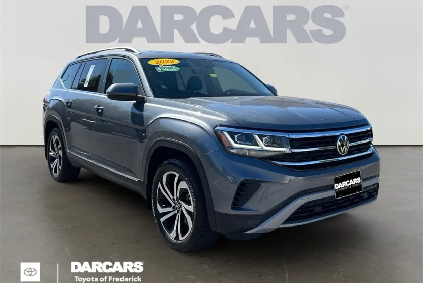 2022 Volkswagen Atlas SEL photo 1
