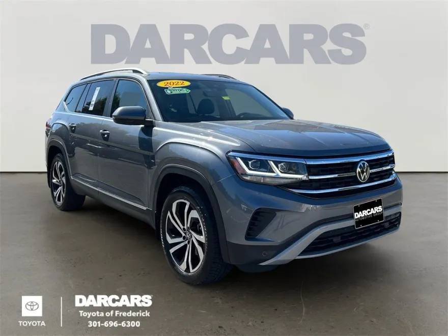 2022 Volkswagen Atlas SEL photo 1