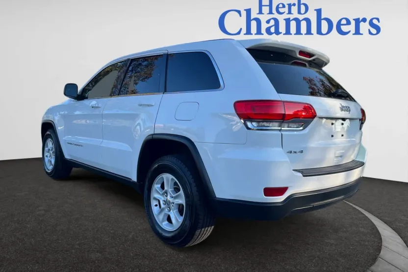 2014 Jeep Grand Cherokee Laredo photo 1
