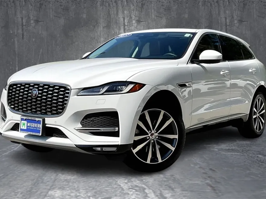 2023 Jaguar F-PACE P250 S photo 1