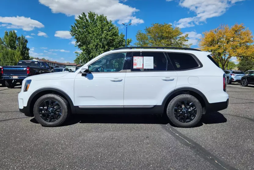 2023 Kia Telluride SX Prestige X-Pro photo 1