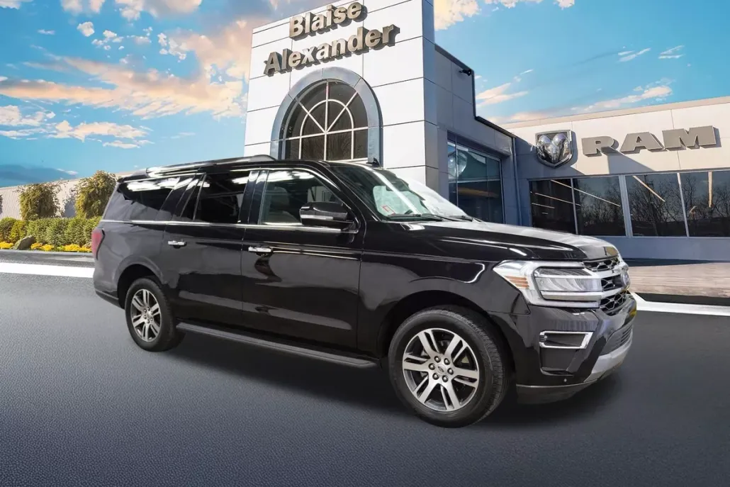 2024 Ford Expedition MAX Limited photo 1