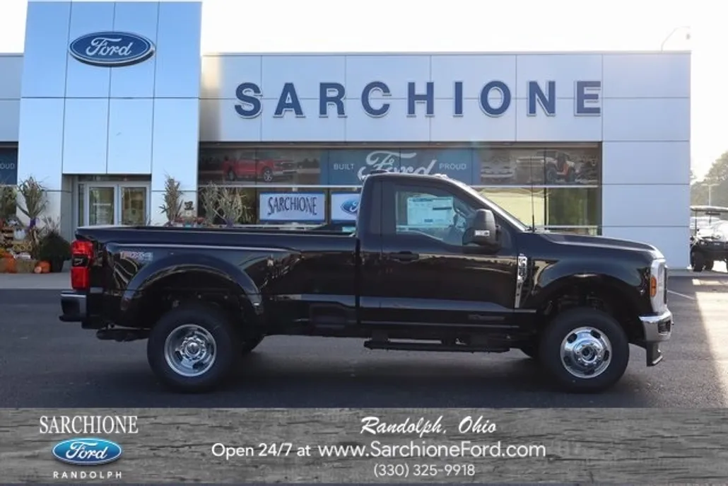 2026 Ford F-350 photo 1