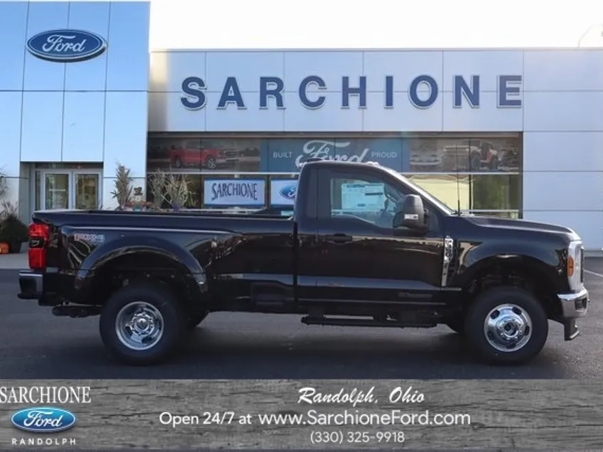 2026 Ford F-350 photo 1