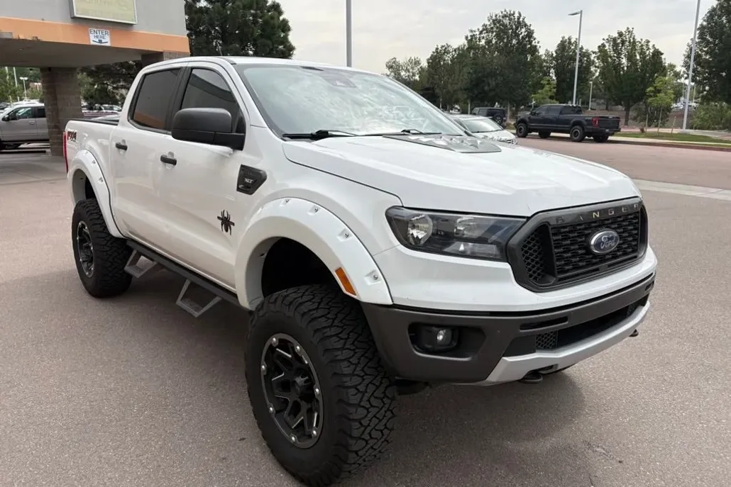2025 Ford F-250 photo 1