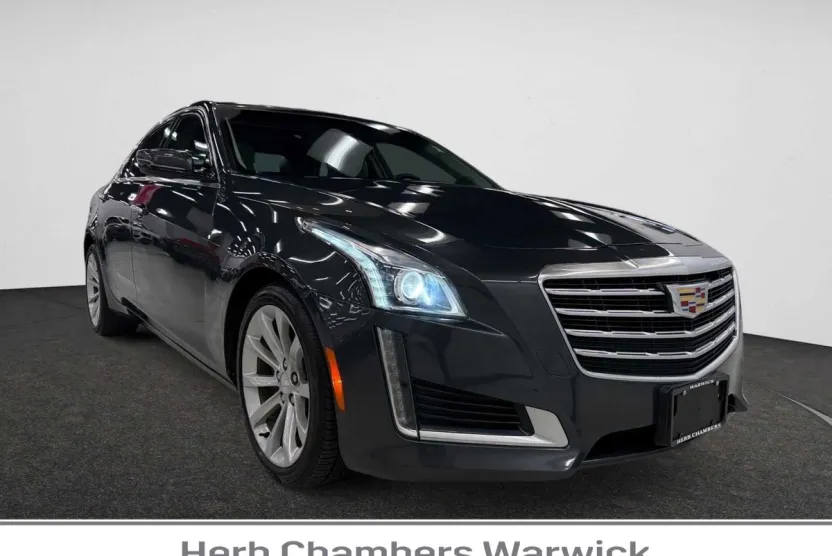 2017 Cadillac CTS Luxury photo 1