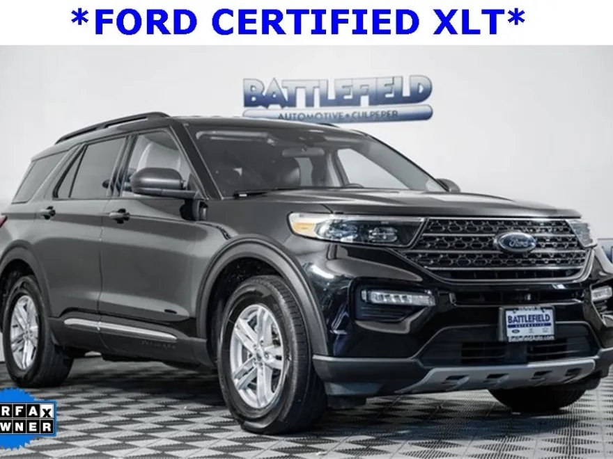 2024 Ford Explorer XLT photo 1