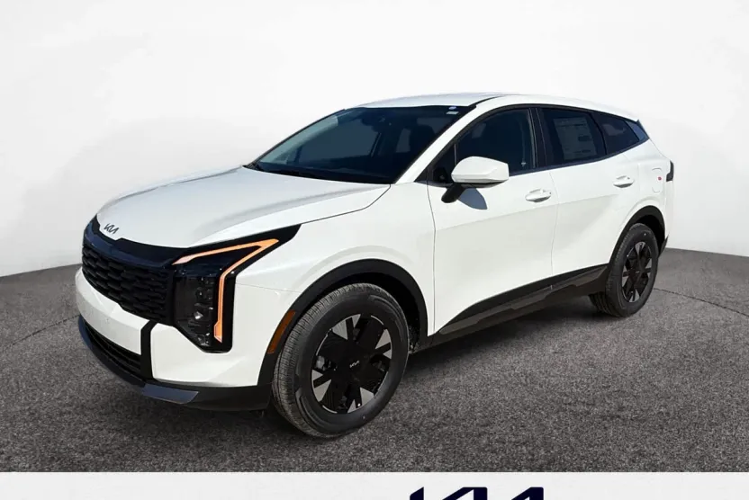 2026 Kia Sportage Hybrid LX photo 1