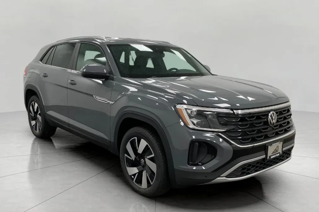 2025 Volkswagen Atlas Cross Sport SE Technology photo 1