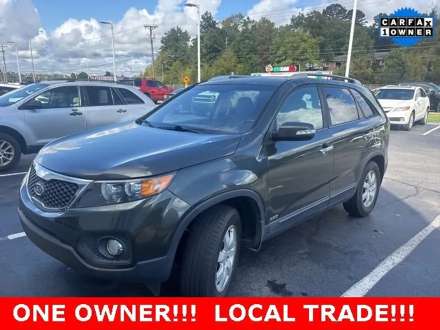 2011 Kia Sorento LX photo 1