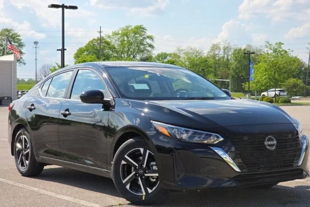 2025 Nissan Sentra SV photo 1