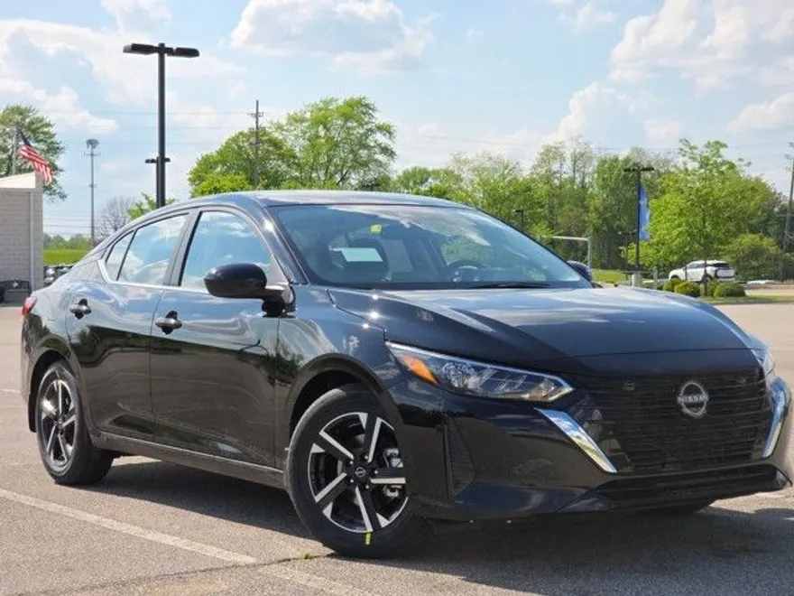 2025 Nissan Sentra SV photo 1
