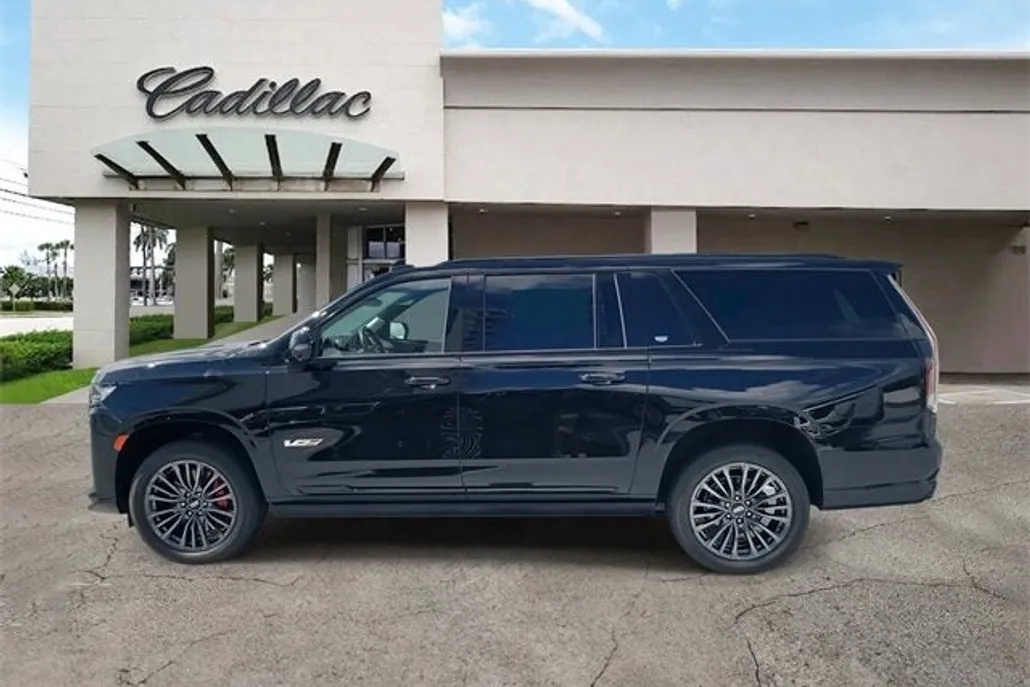 2023 Cadillac Escalade ESV V-Series photo 1