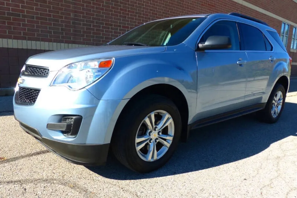 2015 Chevrolet Equinox LT photo 1