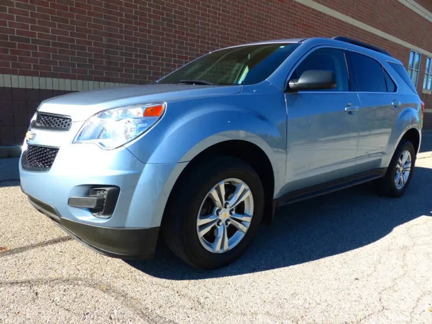 2015 Chevrolet Equinox LT photo 1