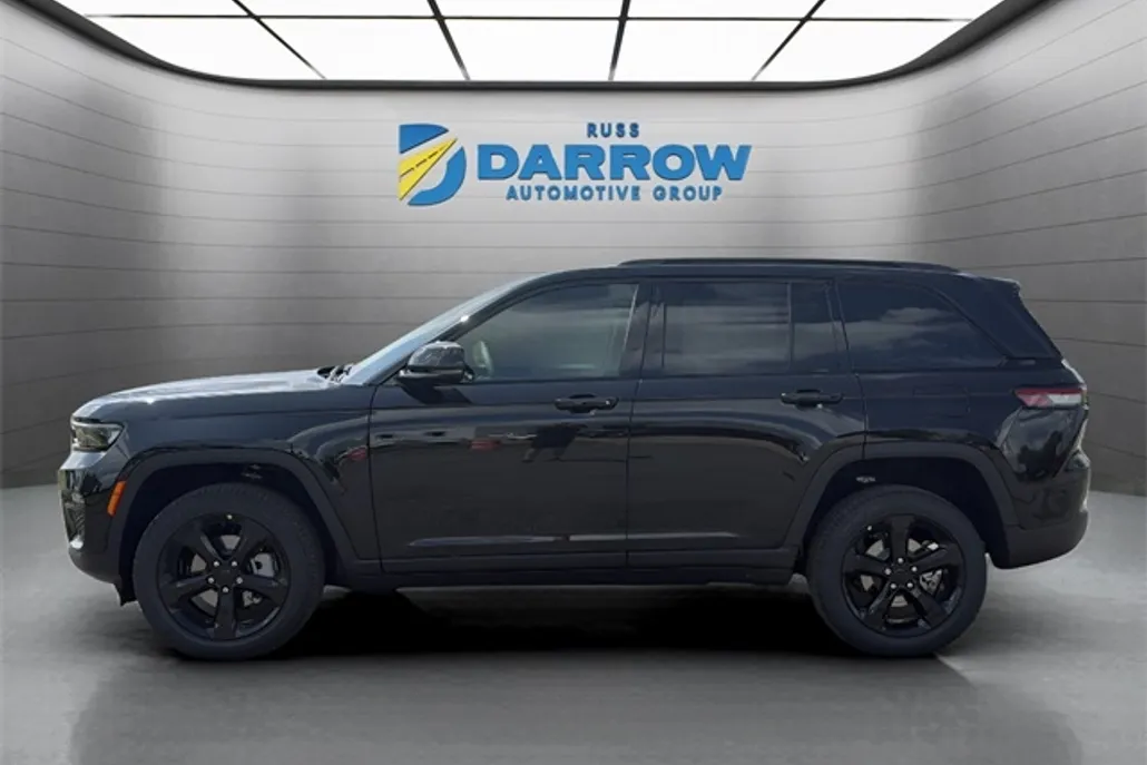 2025 Jeep Grand Cherokee Limited photo 1